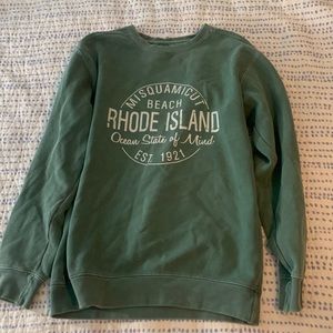 Rhode Island Crew Neck Size Small